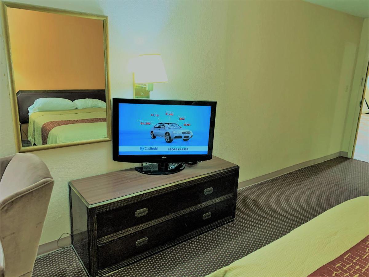 Red Carpet Inn & Suites Lima -Listing Partner Екстер'єр фото