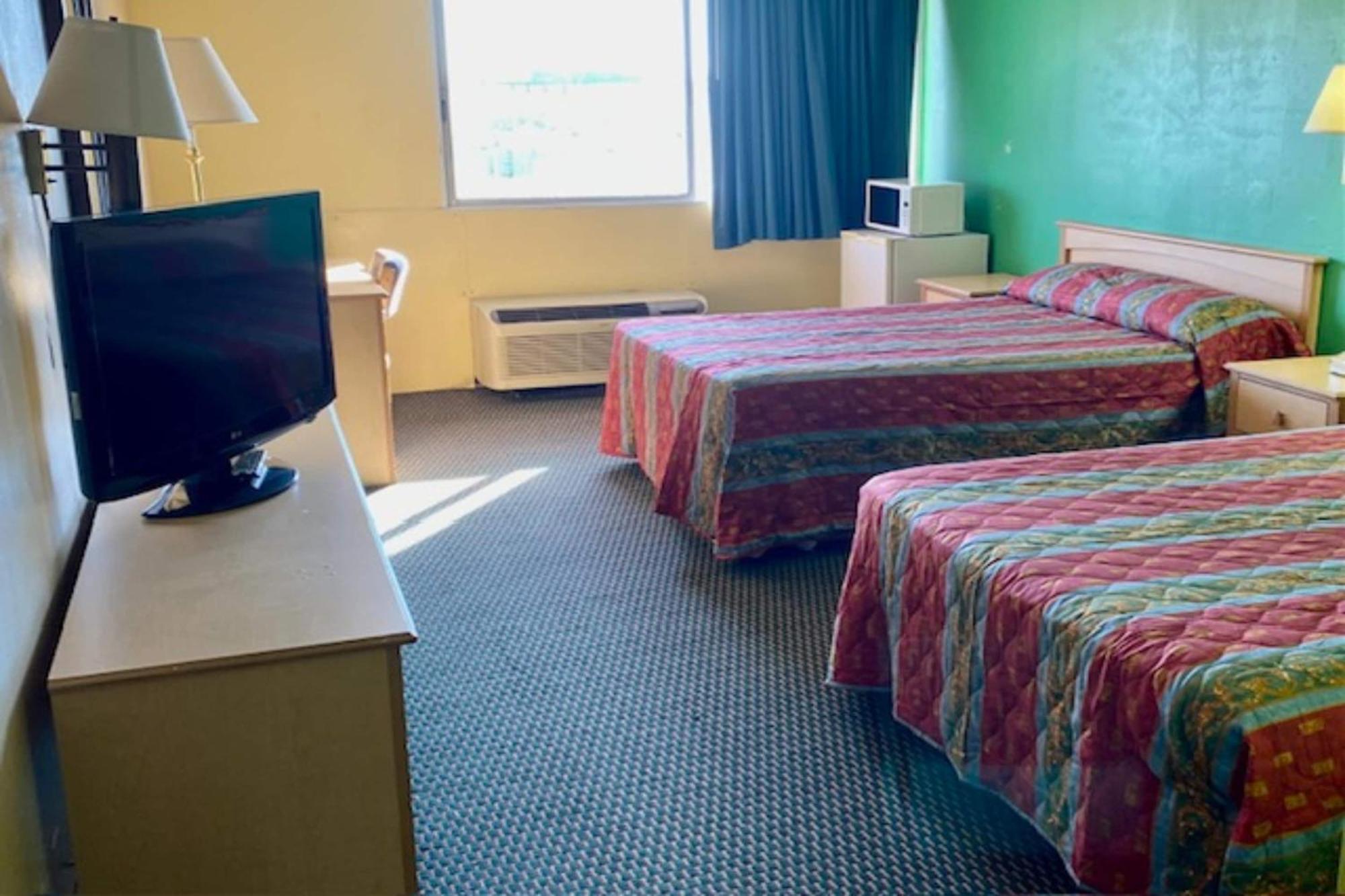 Red Carpet Inn & Suites Lima -Listing Partner Екстер'єр фото
