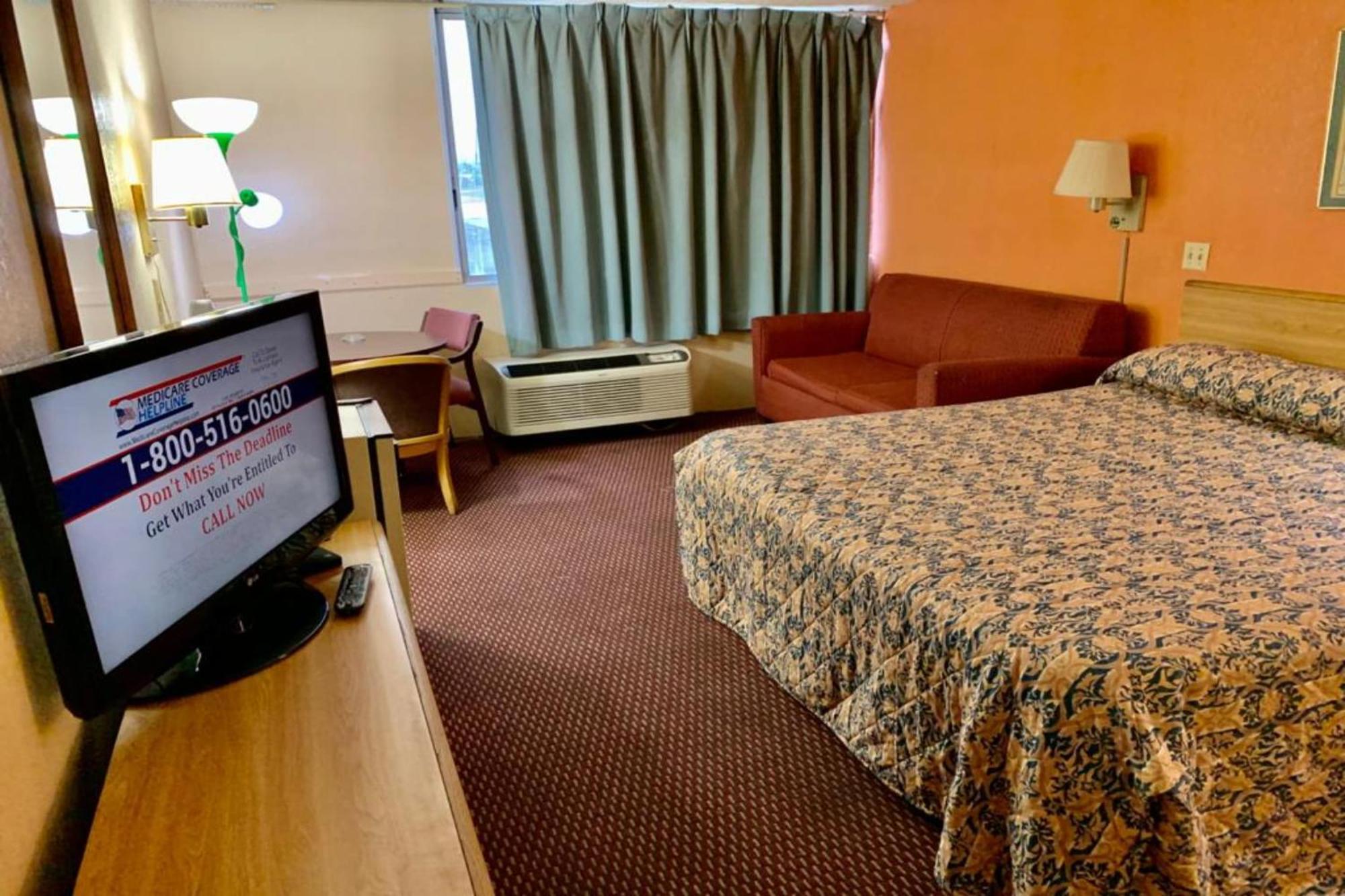 Red Carpet Inn & Suites Lima -Listing Partner Екстер'єр фото