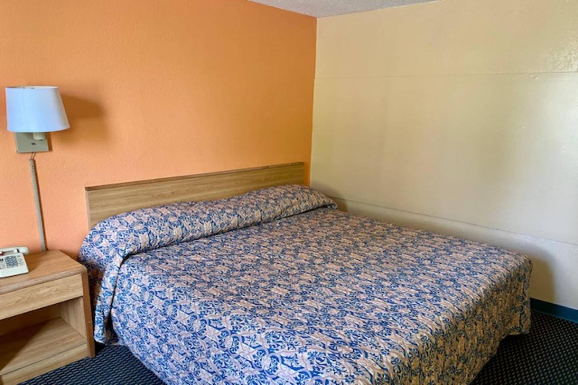Red Carpet Inn & Suites Lima -Listing Partner Екстер'єр фото
