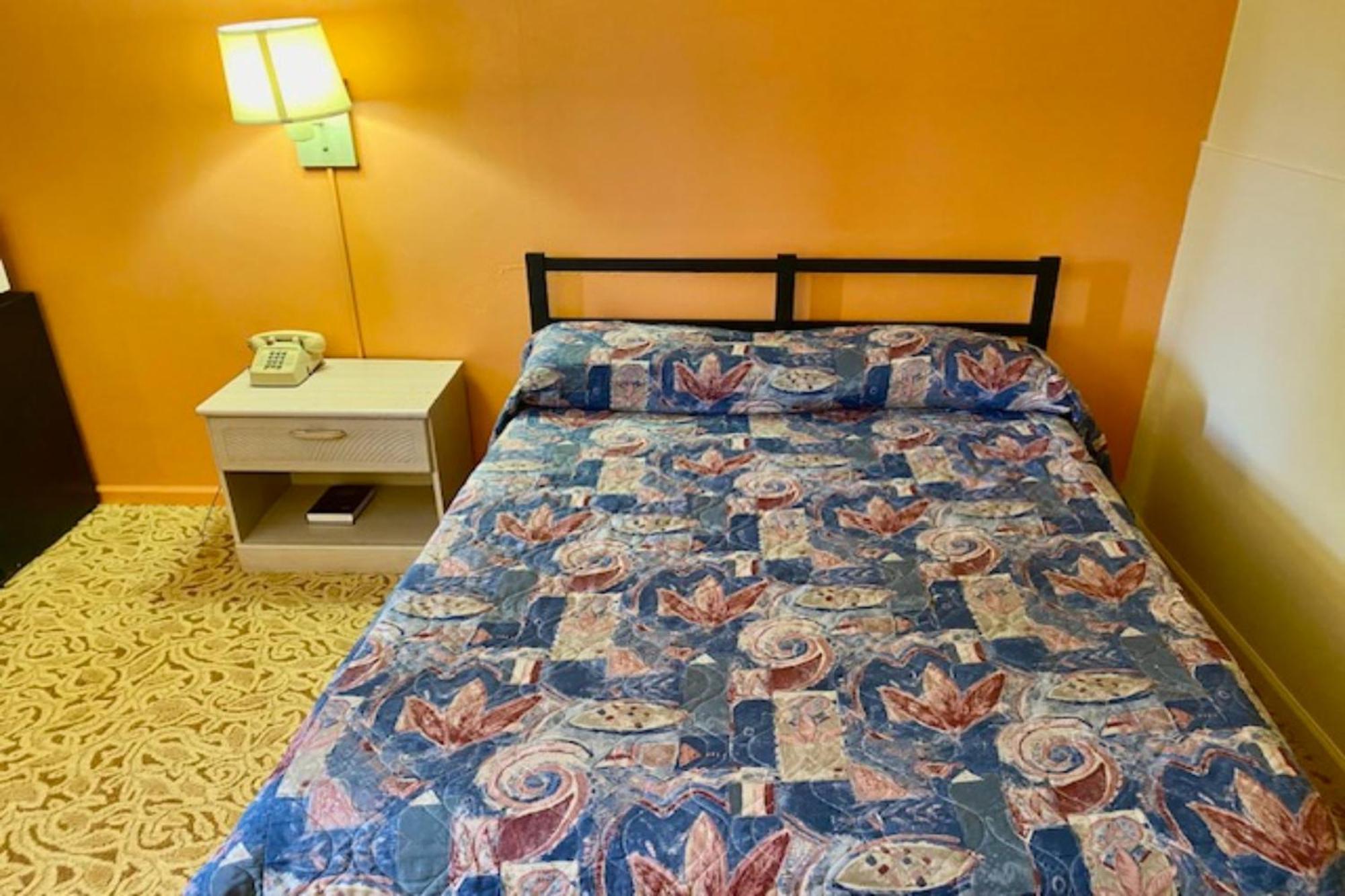 Red Carpet Inn & Suites Lima -Listing Partner Екстер'єр фото